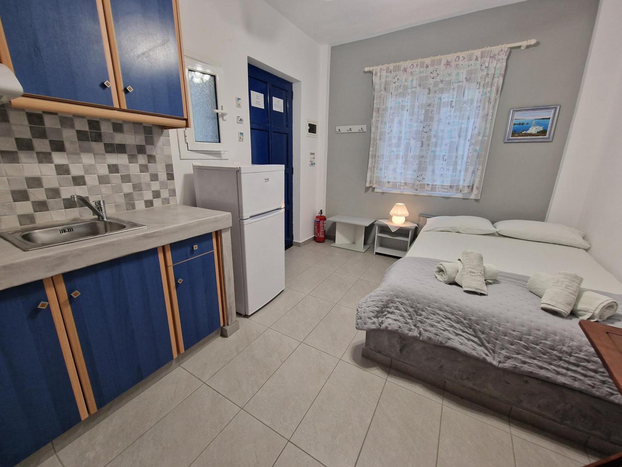 Porto Apergis Aparthotel Agios Ioannis  Eksteriør bilde